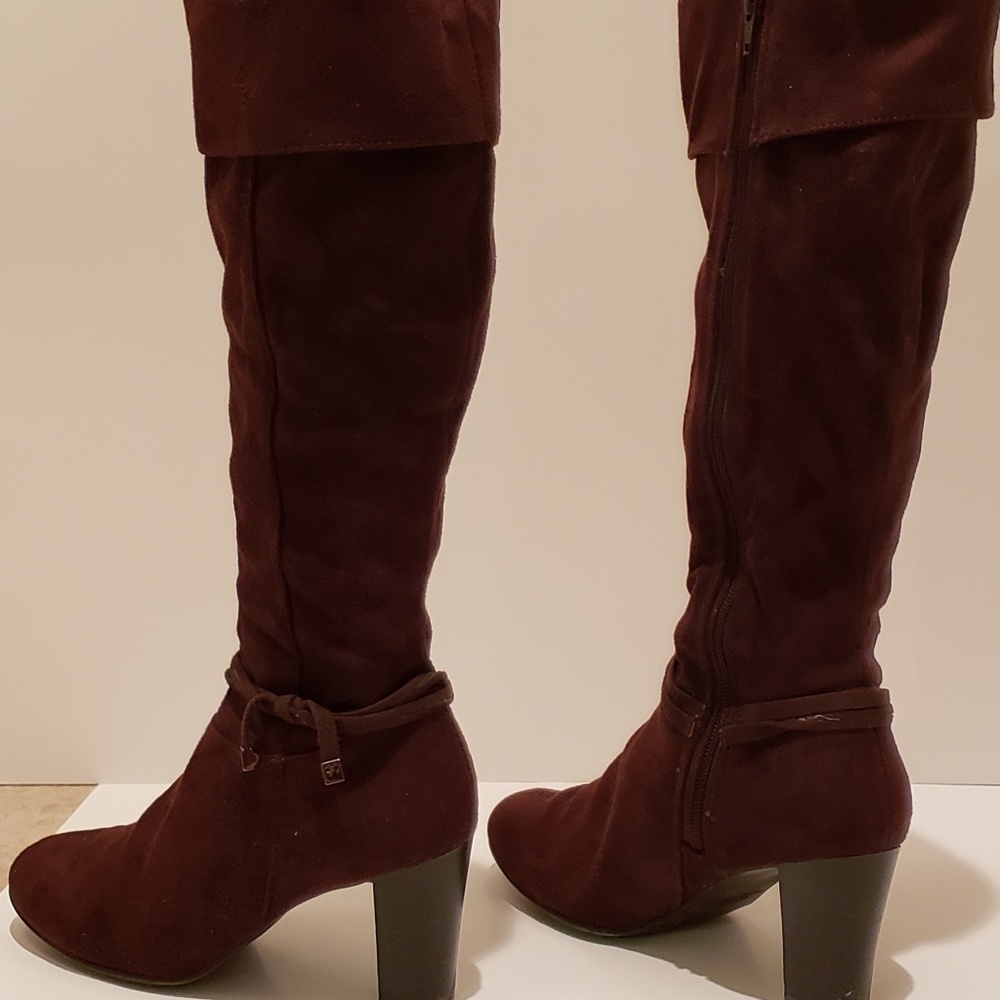 Women's Winter Boots Size 7